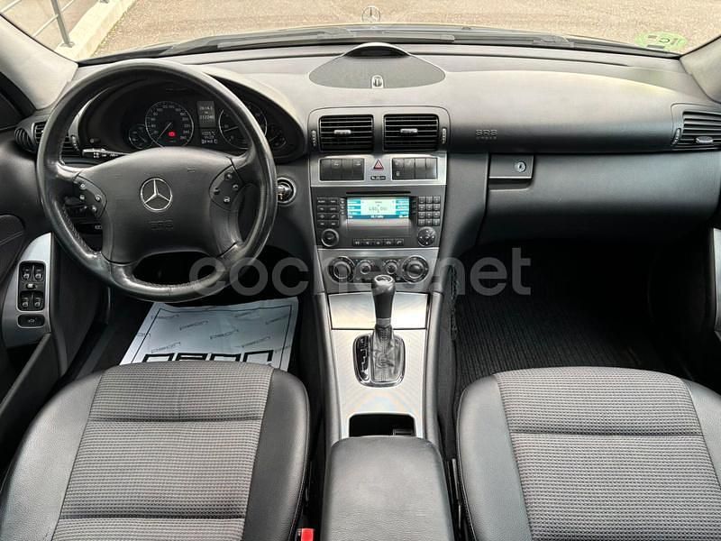 Usado Mercedes C200 Avantgarde 163 CV (119 kW) 2006 Negro Berlina