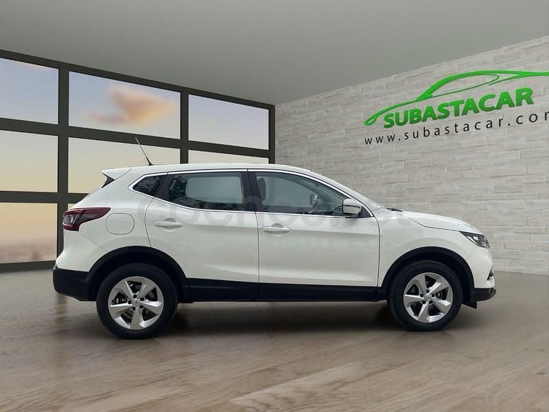 Usado Nissan Qashqai Acenta 115 CV (84 kW) 2021 Blanco SUV