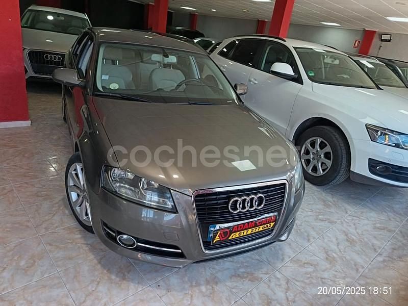 Beige Usado 2012 Audi A3 Sportback Ambition Berlina | 8500 € (Precio justo) - Imagen 1/4