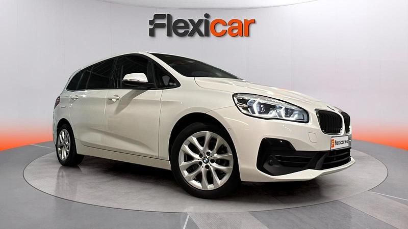 Usado BMW 218 140 CV (102 kW) 2020 Blanco Monovolumen