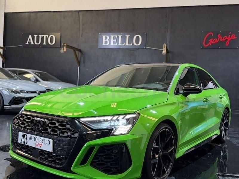 Verde Usado 2023 Audi RS3 Sport Berlina | 59.900 € (Precio justo) - Imagen 1/4