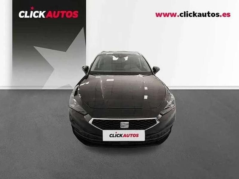 Usado Seat Leon Style 116 CV (85 kW) 2025 Negro Utilitario
