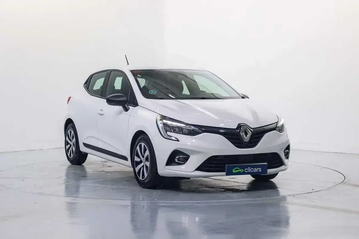 Käytetty Renault Clio V Business 101 HP (74 kW) 2021 Valkoinen Viistoperä