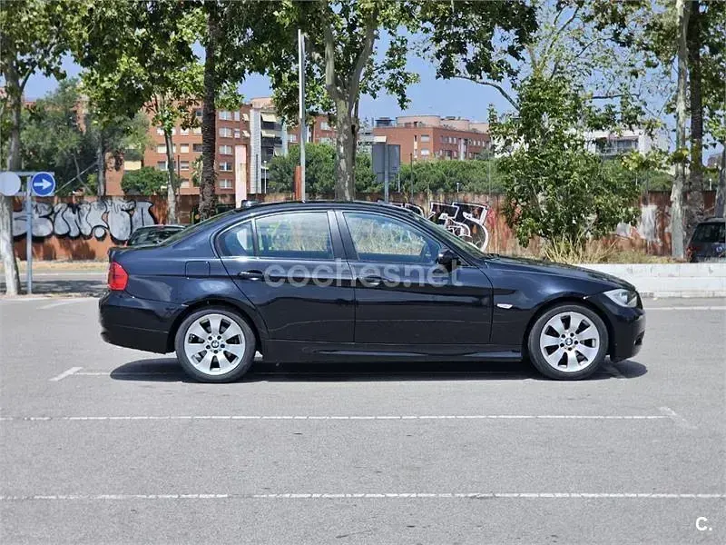 Usado BMW 320 150 CV (110 kW) 2005 Negro Berlina
