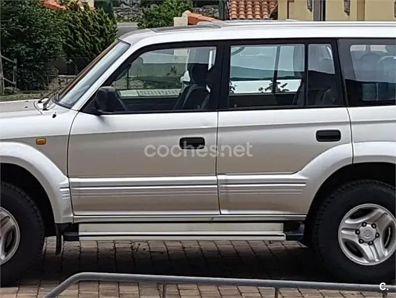 Usado Toyota Land Cruiser 125 CV (91 kW) 1999 Gris / plata SUV