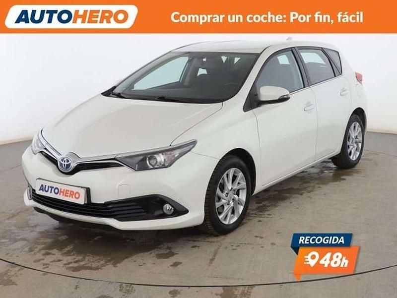Blanco Usado 2015 Toyota Auris Hybrid Active Utilitario | 14.099 € (Un poco caro) - Imagen 1/3