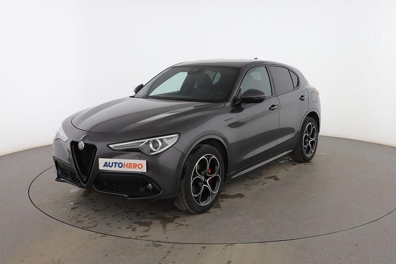 Gris Usado 2021 Alfa Romeo Stelvio Veloce SUV | 27.199 € (Precio justo) - Imagen 1/3