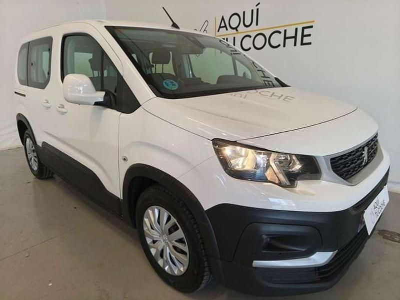 Usado Peugeot Rifter Active 110 CV (80 kW) 2021 Blanco Monovolumen