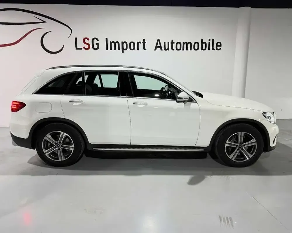 Usado Mercedes GLC250 204 CV (150 kW) 2017 Blanco SUV