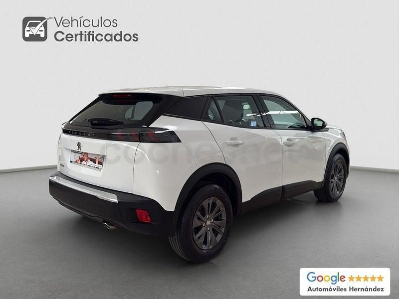 Usado Peugeot 2008 Active 110 CV (80 kW) 2021 Blanco SUV