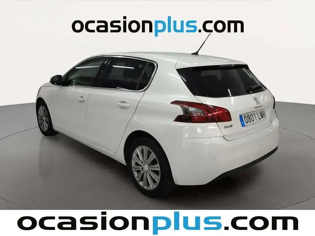 Usado Peugeot 308 Allure 131 CV (96 kW) 2021 Blanco Utilitario