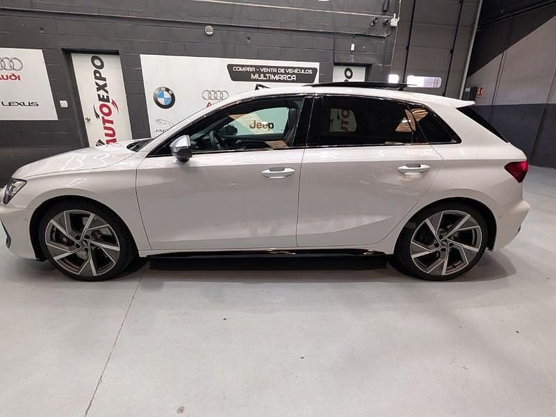 Usado Audi A3 Comfort 333 CV (244 kW) 2025 Blanco Berlina