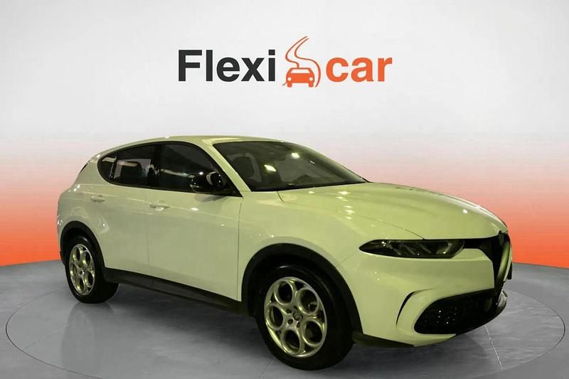 Usado Alfa Romeo Tonale Sprint 131 CV (96 kW) 2023 SUV