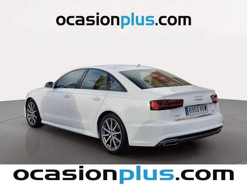 Usado Audi A6 S-Line 190 CV (139 kW) 2018 Blanco Berlina