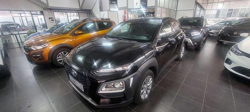 Usado Hyundai Kona Style 120 CV (88 kW) 2020 Negro SUV