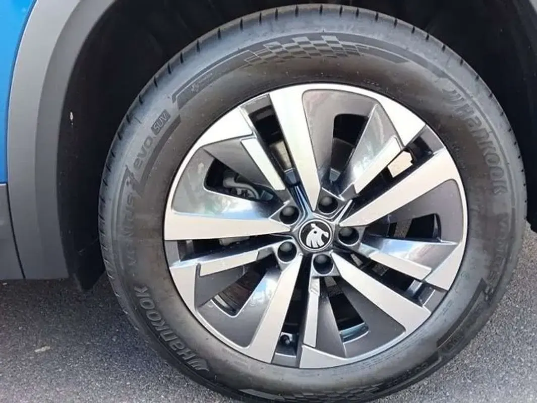 Usado Skoda Kodiaq Selection 204 CV (150 kW) 2025 Azul SUV