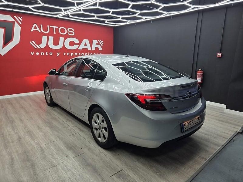 Usado Opel Insignia Business 136 CV (100 kW) 2016 Gris / plata Berlina
