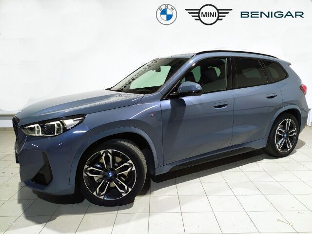 Gris Usado 2023 BMW iX SUV | 44.500 € (Precio justo) - Imagen 1/4