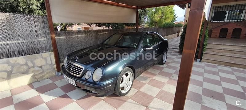Azul Usado 2002 Mercedes CLK200 Avantgarde Coupe | 4000 € (Buen precio) - Imagen 1/4