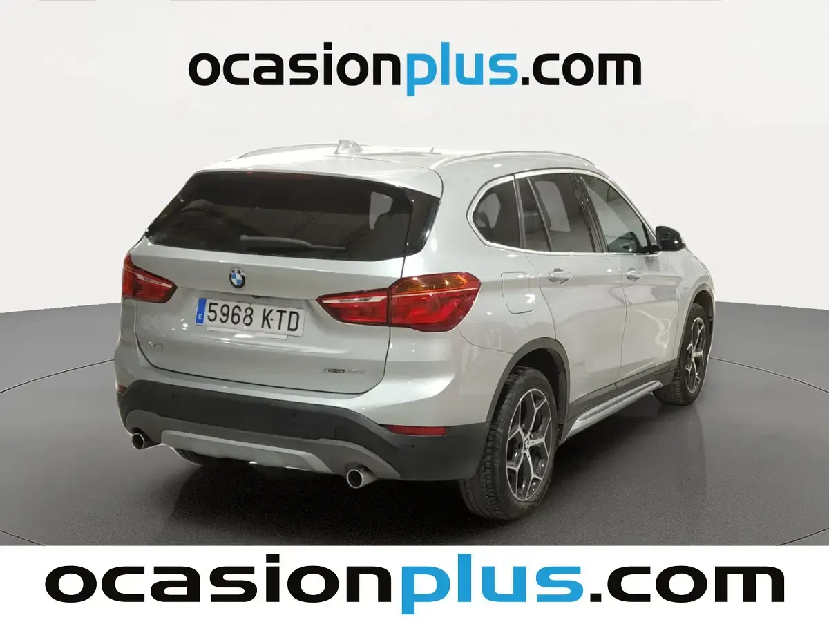 Usado BMW X1 150 CV (110 kW) 2019 Gris SUV