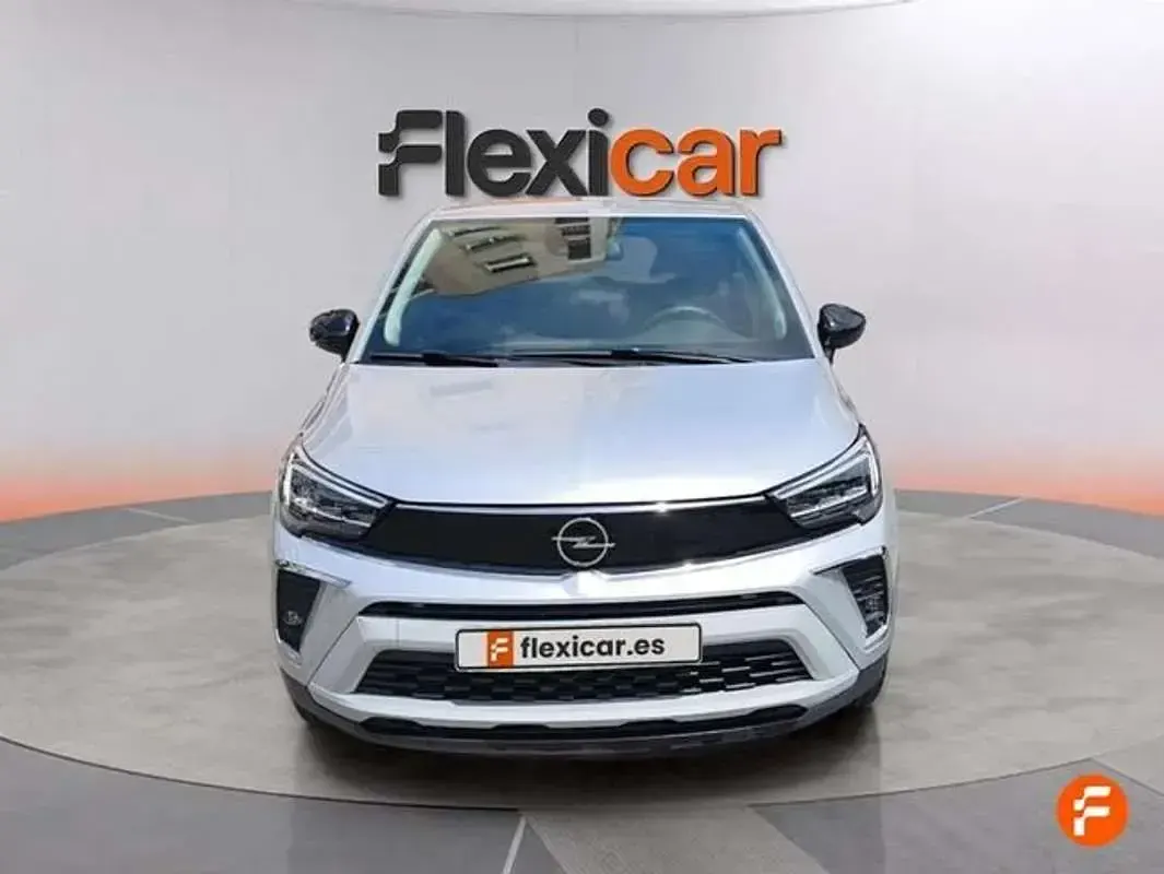 Usado Opel Crossland Elegance 110 CV (80 kW) 2024 Blanco SUV