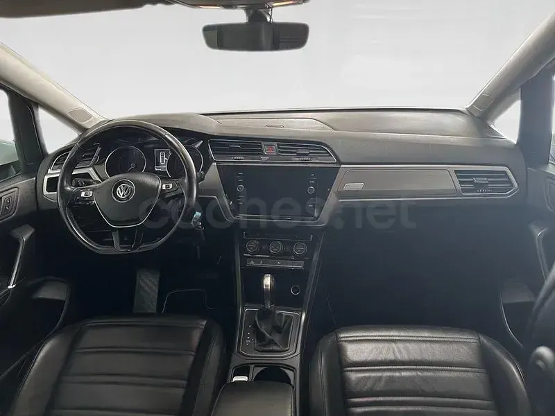 Usado VW Touran Advance 116 CV (85 kW) 2017 Blanco Monovolumen