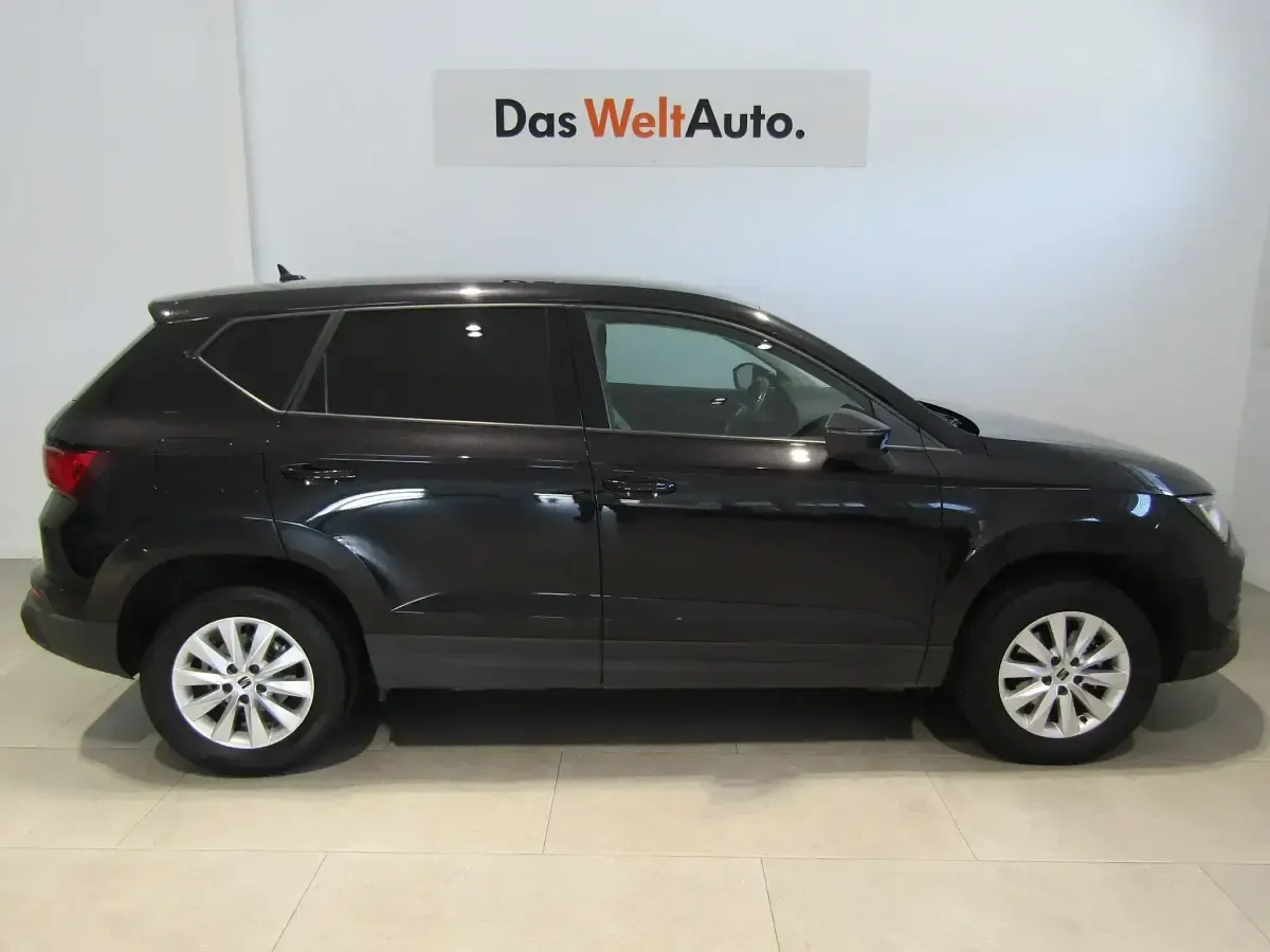 Usado Seat Ateca Reference 110 CV (80 kW) 2021 Negro SUV