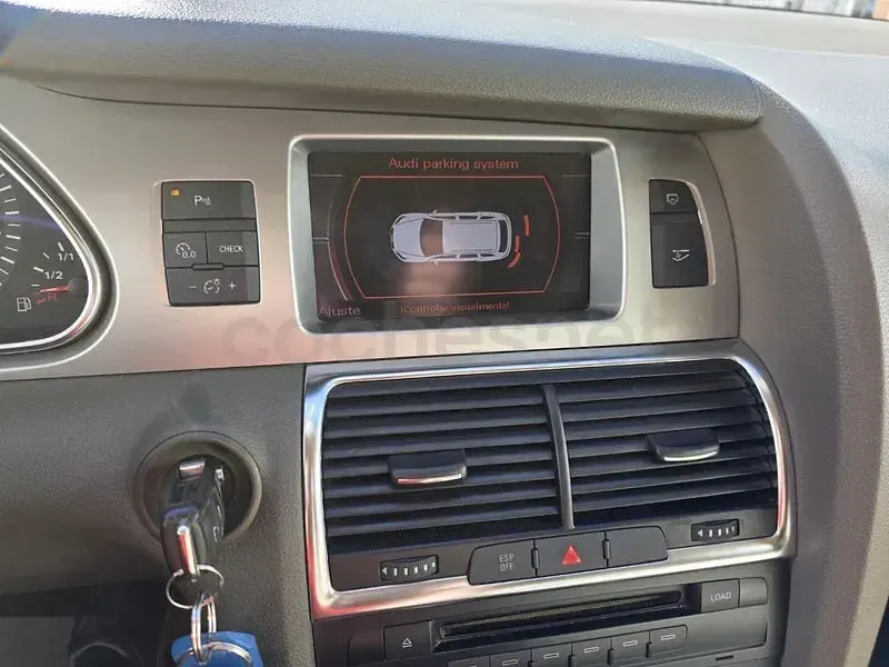 Usado Audi Q7 Ambiente 240 CV (176 kW) 2008 Granate SUV