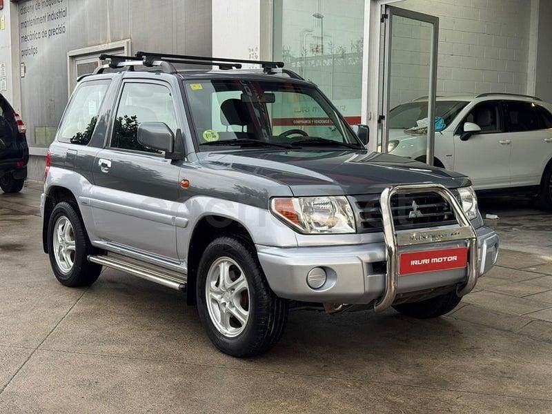 Usado Mitsubishi Montero Plus 114 CV (83 kW) 2005 Gris / plata SUV