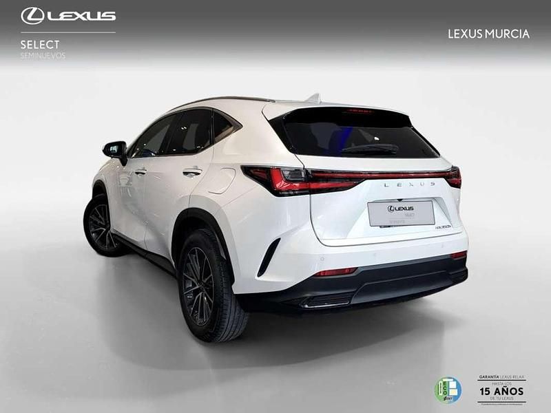 Usado Lexus NX350h Executive Line 197 CV (144 kW) 2022 Blanco SUV