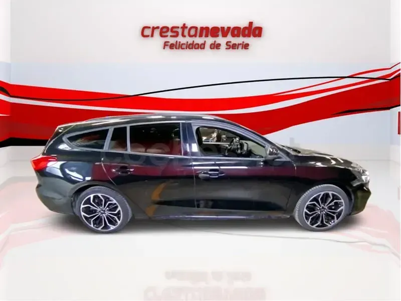 Usado Ford Focus ST-Line 125 CV (91 kW) 2020 Negro Familiar