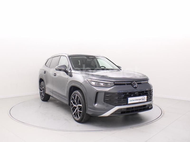 Gris / plata Usado 2025 VW Tayron SUV | 48.990 € (Caro) - Imagen 1/4