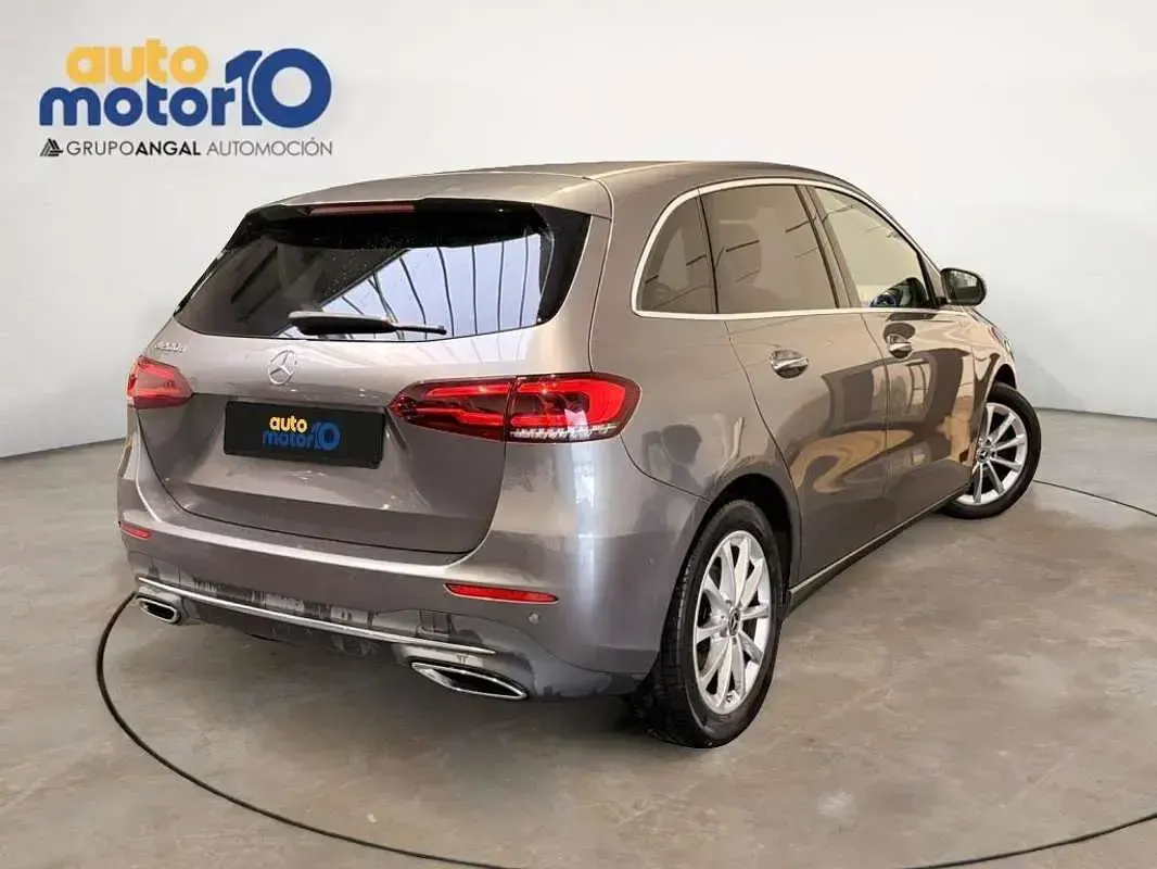 Usado Mercedes B200 150 CV (110 kW) 2019 Utilitario