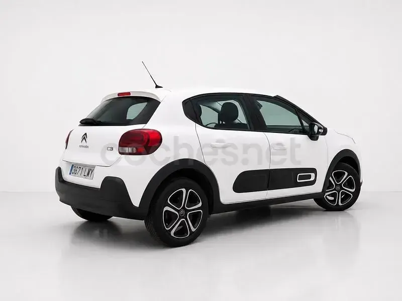 Usado Citroën C3 Feel 102 CV (75 kW) 2022 Blanco Utilitario