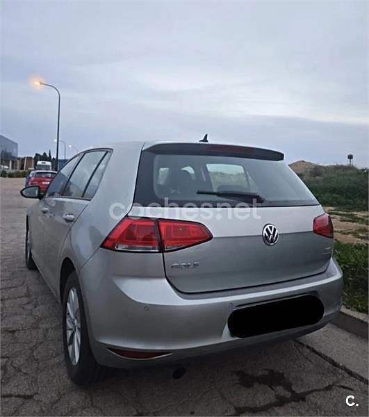 Usado VW Golf VII Edition 105 CV (77 kW) 2014 Gris / plata Berlina