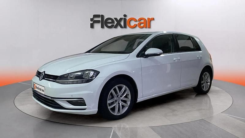 Usado VW Golf VII Sportline 116 CV (85 kW) 2018 Blanco Berlina