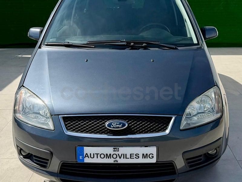 Usado Ford C-MAX Ghia 136 CV (100 kW) 2005 Gris / plata Monovolumen