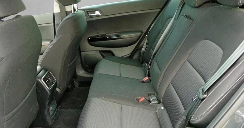 Usado Kia Sportage 136 CV (100 kW) 2020 SUV