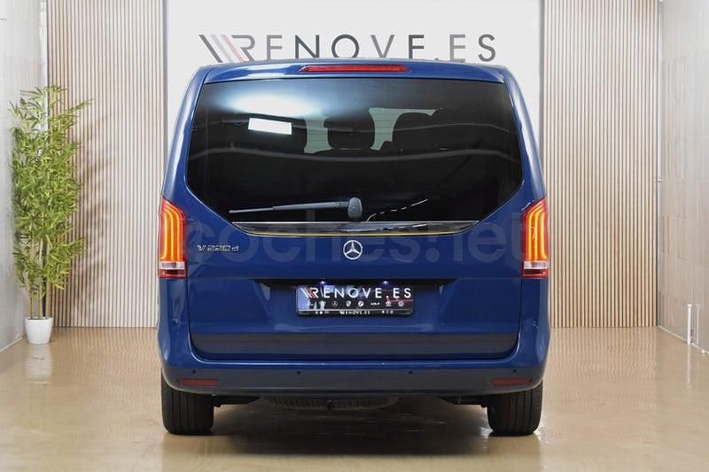 Usado Mercedes V220 Avantgarde 163 CV (119 kW) 2018 Azul Monovolumen