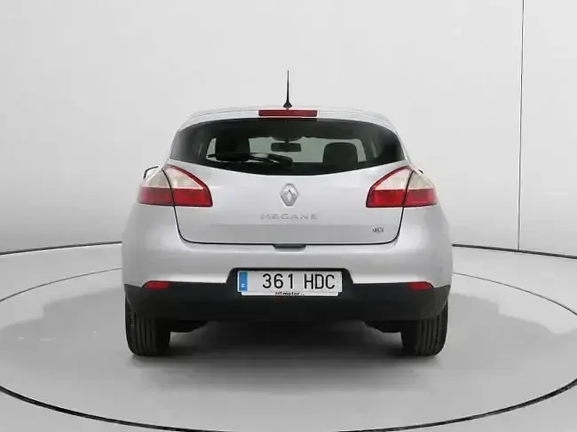 Usado Renault Mégane Authentique 90 CV (66 kW) 2011 Gris Utilitario