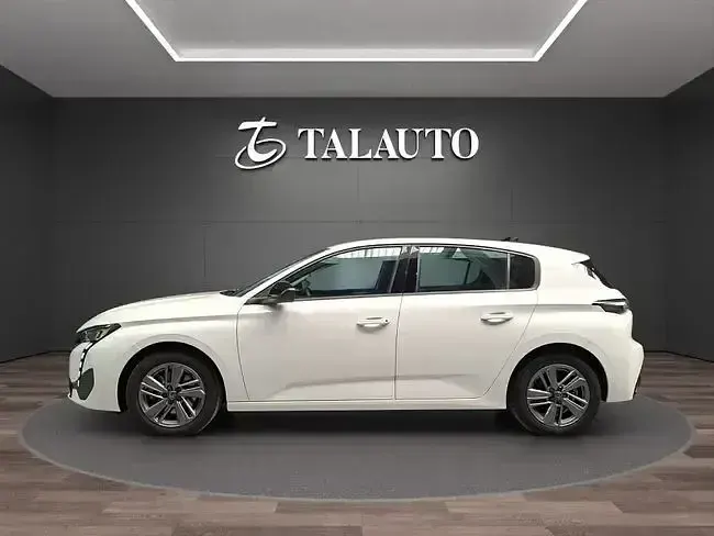 Usado Peugeot 308 Active 130 CV (95 kW) 2023 Blanco Berlina