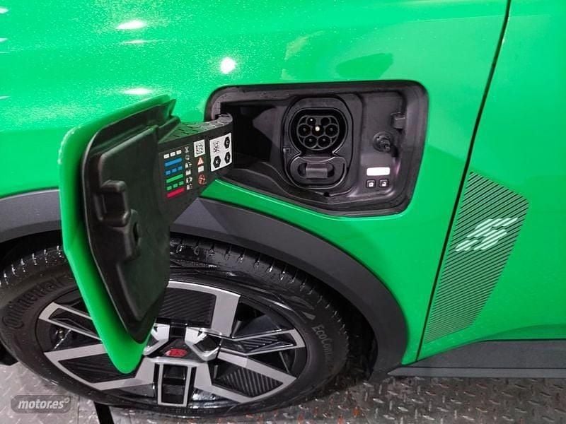 Usado Renault 5 E-Tech Techno 110 kW (150 CV) 2025 Verde Berlina