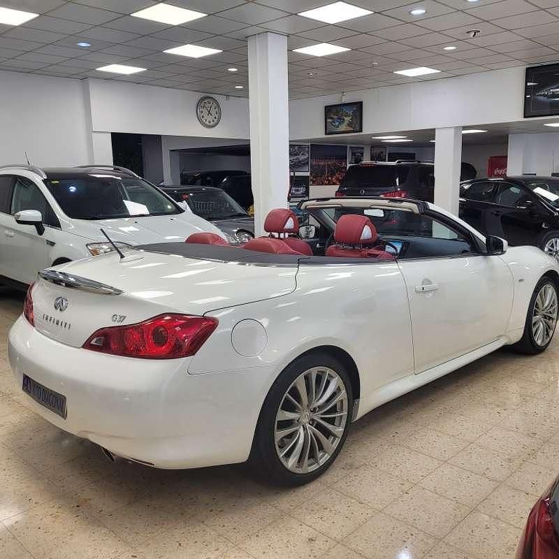Usado Infiniti G37 Premium 320 CV (235 kW) 2012 Blanco Coupe