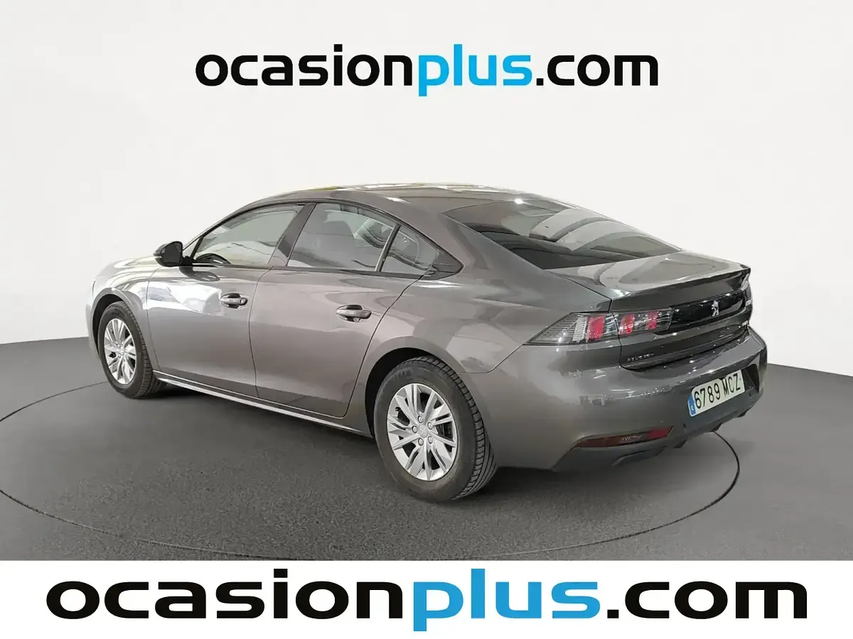 Usado Peugeot 508 Active 131 CV (96 kW) 2022 Gris Berlina