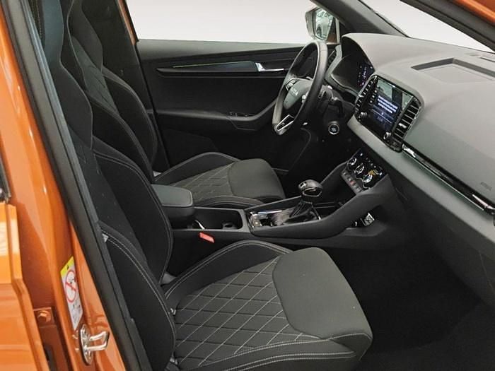 Usado Skoda Karoq SportLine 150 CV (110 kW) 2025 Naranja SUV