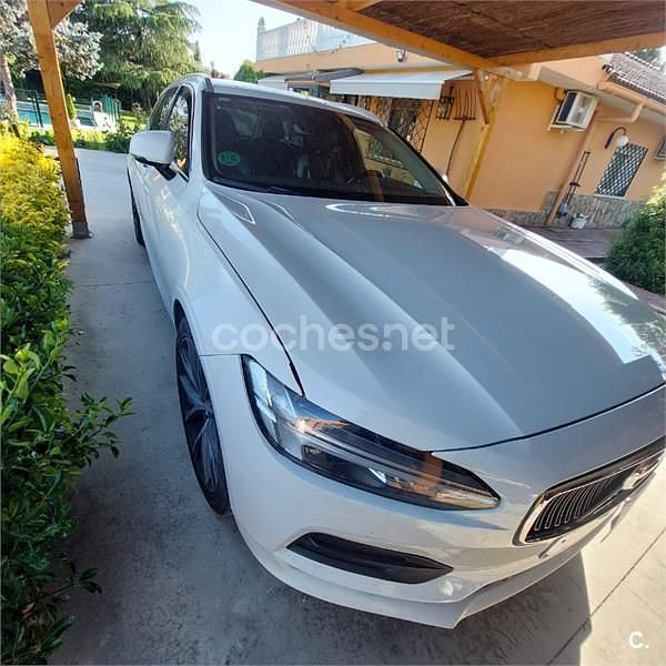 Blanco Usado 2019 Volvo V90 Momentum Familiar | 16.900 € (Precio justo) - Imagen 1/4