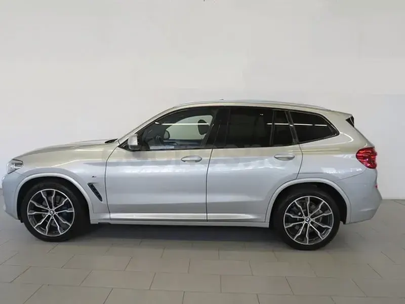 Usado BMW X3 Comfort Edition 265 CV (194 kW) 2019 Gris / plata SUV