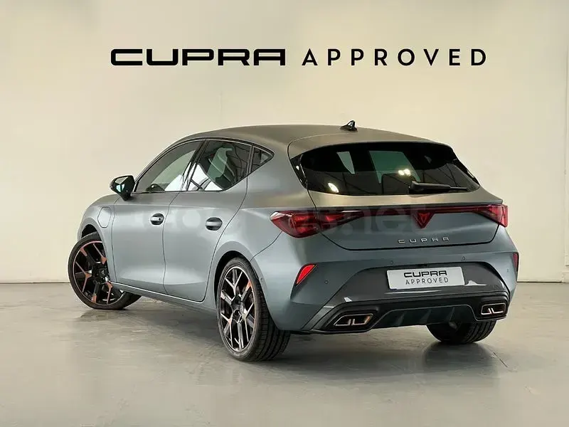 Usado Cupra Leon VZ 272 CV (200 kW) 2024 Verde Berlina