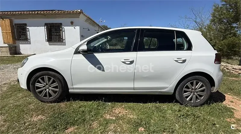 Usado VW Golf VI Advance 105 CV (77 kW) 2011 Blanco Utilitario