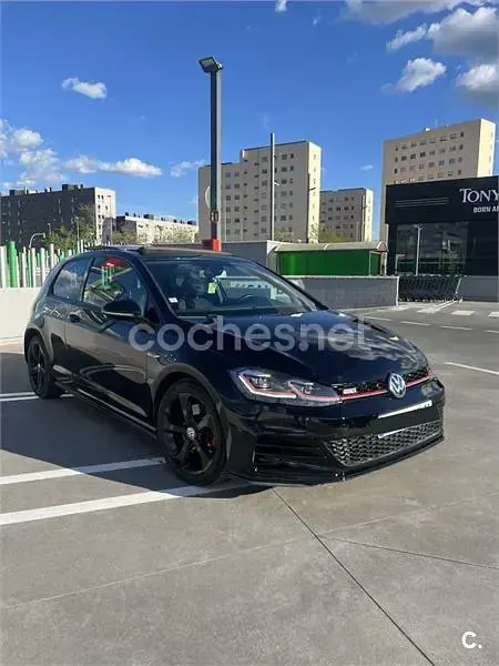 Usado VW Golf VII GTI 230 HP (169 kW) 2018 Preto Sedan
